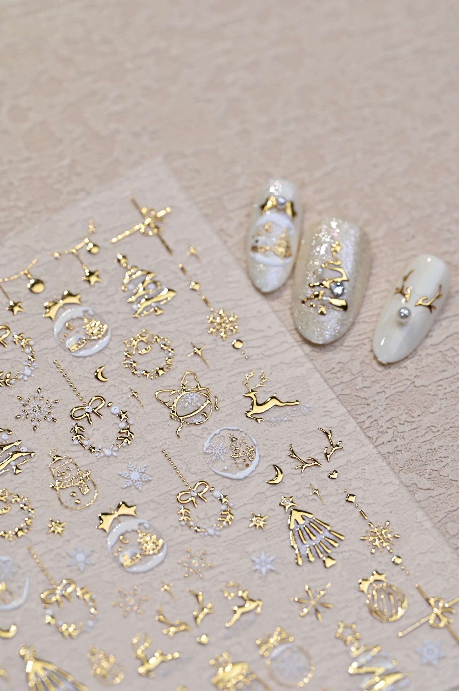 Maigitur estampas uñas árbol Navidad, diseño elegante para uñas de invierno.