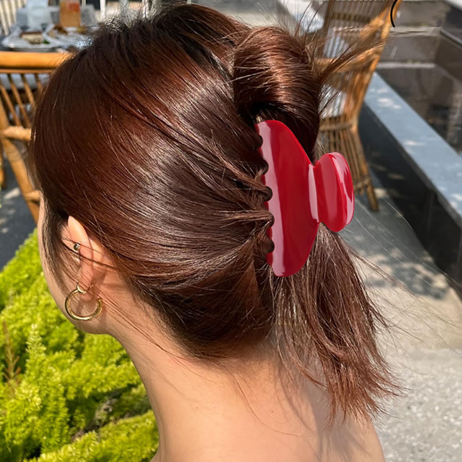 MAORULU diseño elegante con brillo sutil.