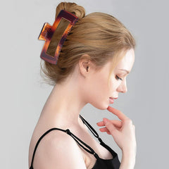 Pinza MAORULU de pelo grande, material polycarbonato, resistente y ligero.