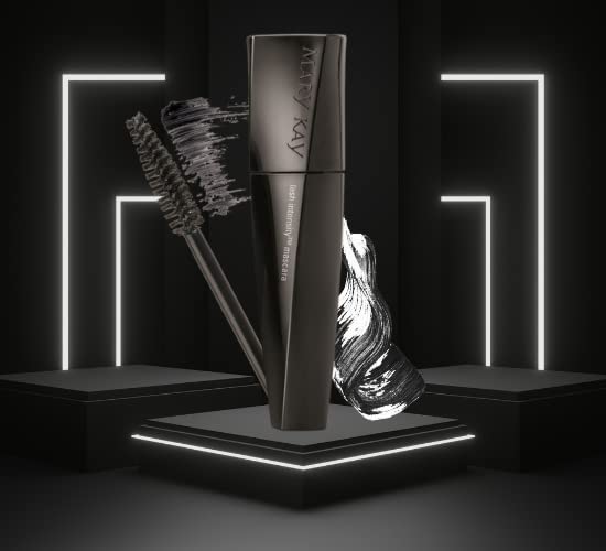 Mary Kay Lash Intensity Mascara: cepillo de precisión para un acabado uniforme.