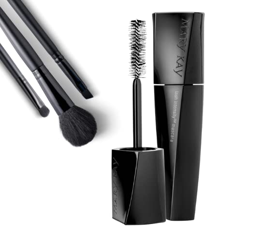 Mary Kay Lash Intensity Mascara: retiro suave con desmaquillante habitual.