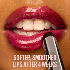 Labios con acabado glaseado y aspecto más lleno.