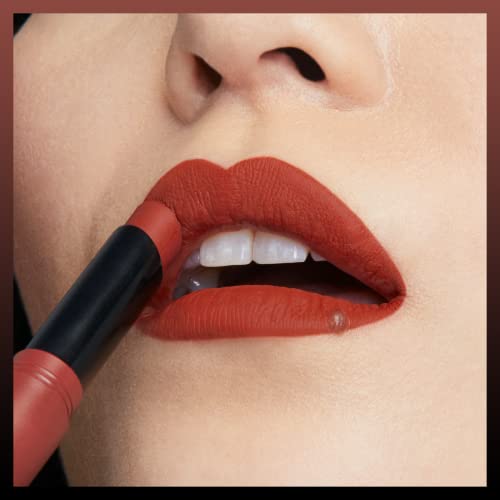 Maybelline Ultimatte labio tono miel: colores cálidos para un look natural.