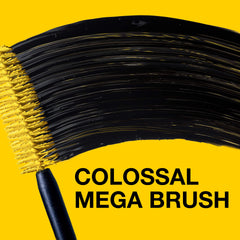 Fórmula sin grumos para un acabado suave con Maybelline Volum' Express Colossal Mascara.