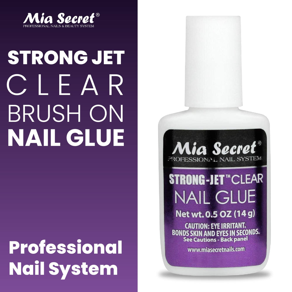 Mia Secret secado rápido, lista para continuar la rutina de uñas.