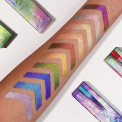 Moira Supernova Gel Liner empaque: formato práctico para llevar y aplicar en cualquier ocasión.