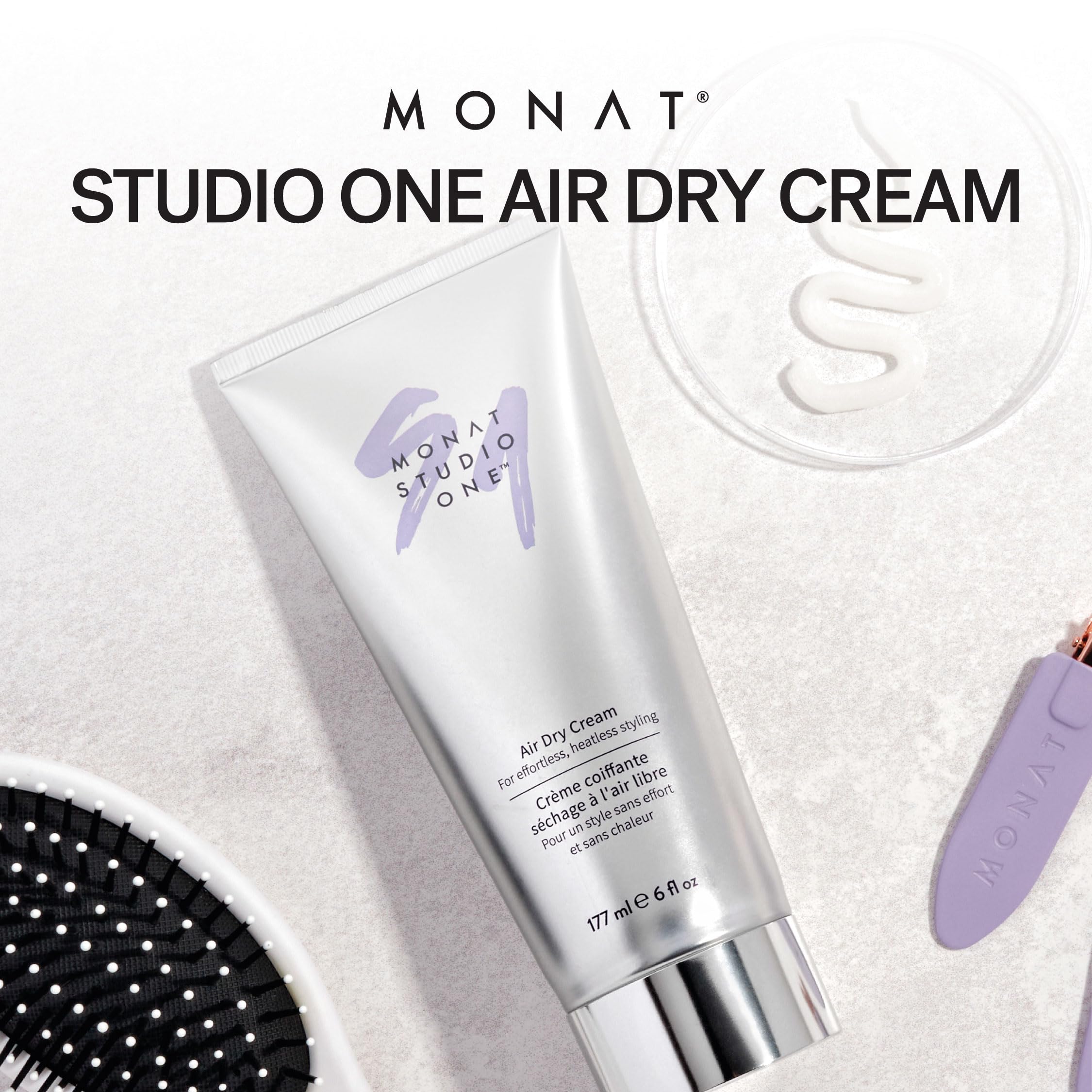 Aplicación en la palma con MONAT Studio One para peinado flexible