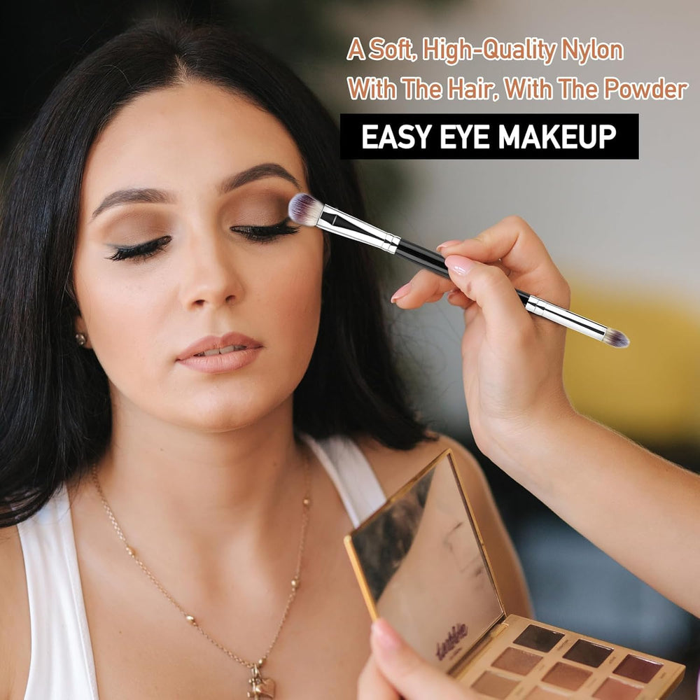 Brocha MUIIGOOD para delineado de ojos, trazos finos y control.