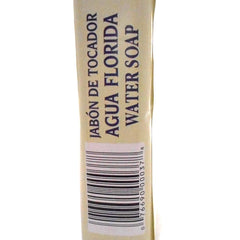 Aroma envolvente de Murray & Lanman Florida Water para momentos de relajación.