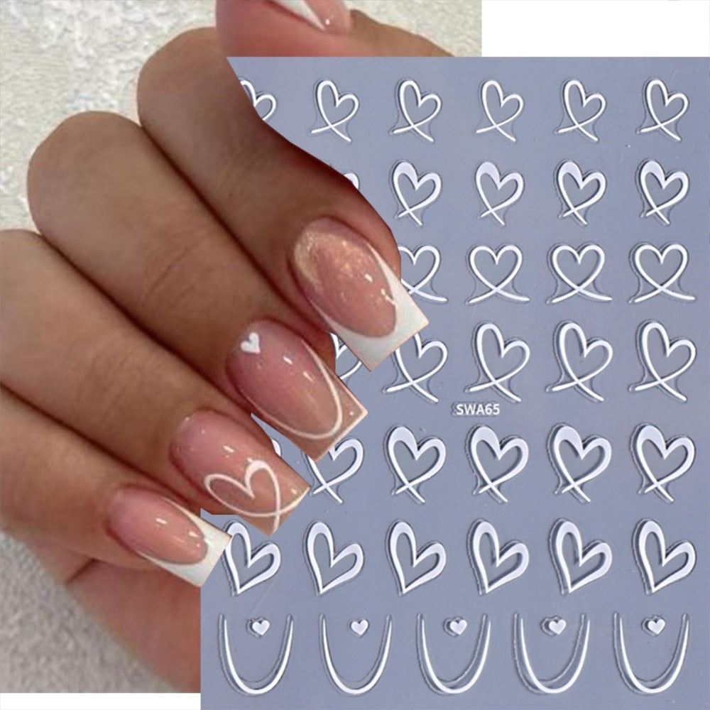Namrec diseños de corazones 3D para uñas, fácil aplicación y acabado elegante.