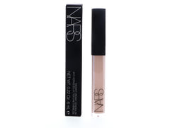 NARS Radiant Creamy Concealer Vanilla cubre imperfecciones con acabado radiante.