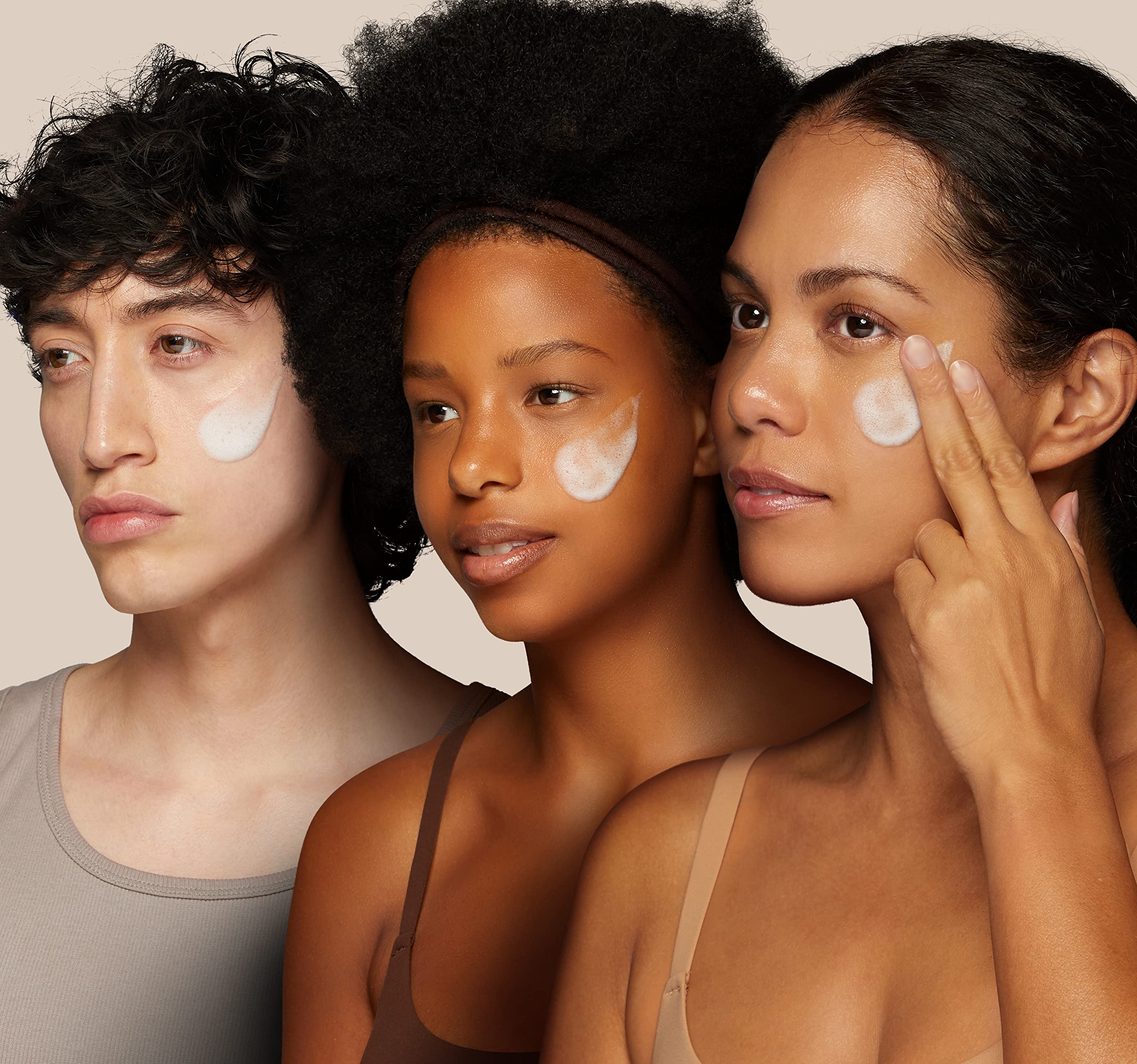 Natural Outcome Teen Skin Ultra Gentle, aloe vera en la fórmula para calmar la piel.