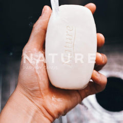 Nature by Canus: barra jabón sin fragancia, ideal para limpieza suave diaria.