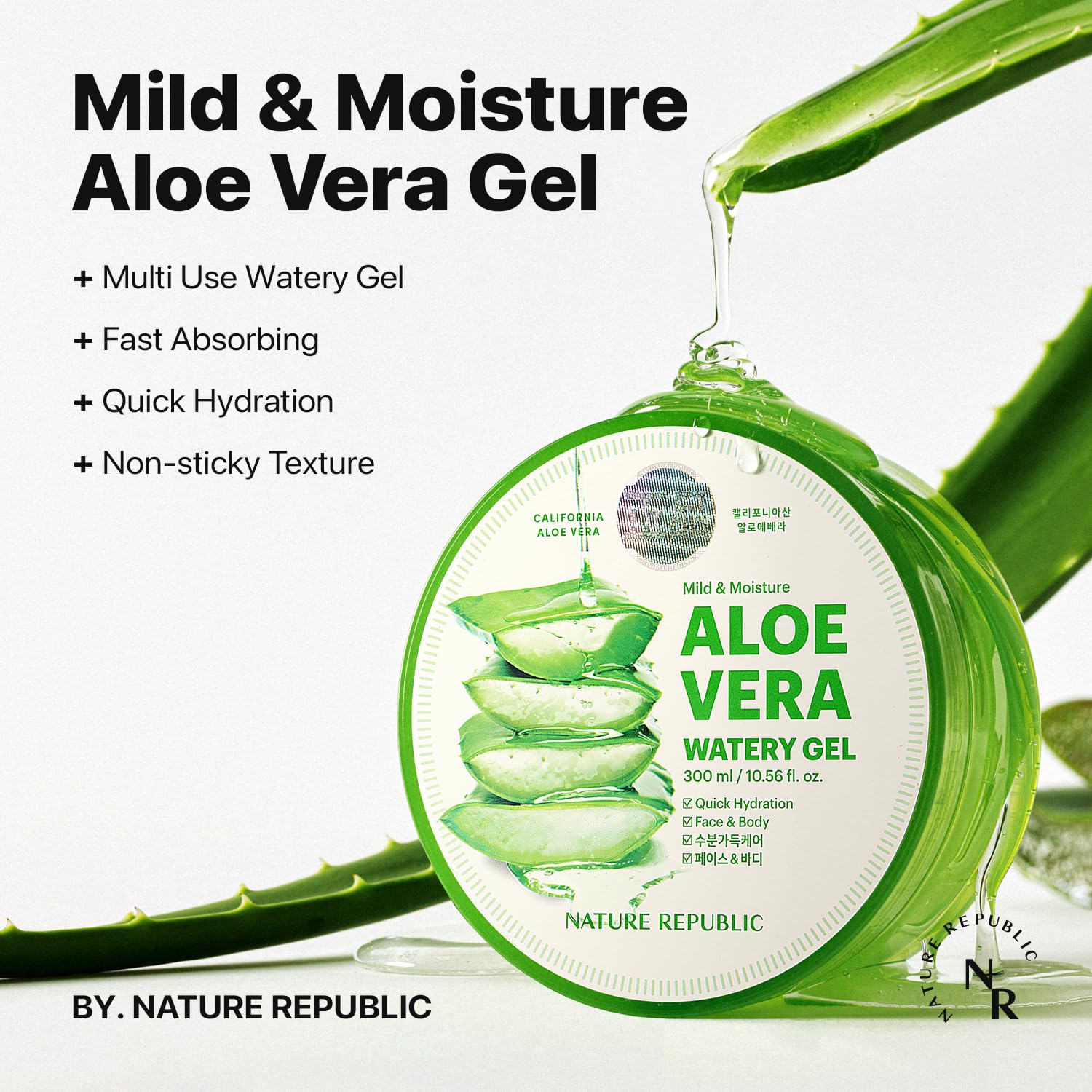 Applying Nature Republic Aloe Vera Watery Gel on the face for light hydration.