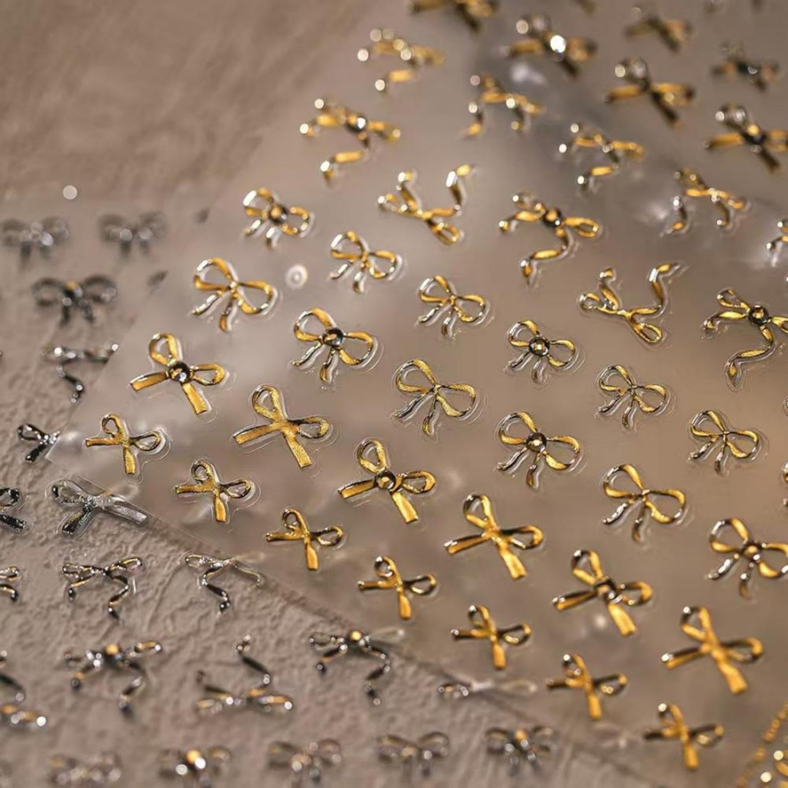NBNTGH stickers 5D relieve con lazo dorado para uñas elegantes.