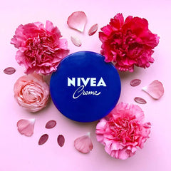 Crème NIVEA corps: hydratation polyvalente et nourrissante.