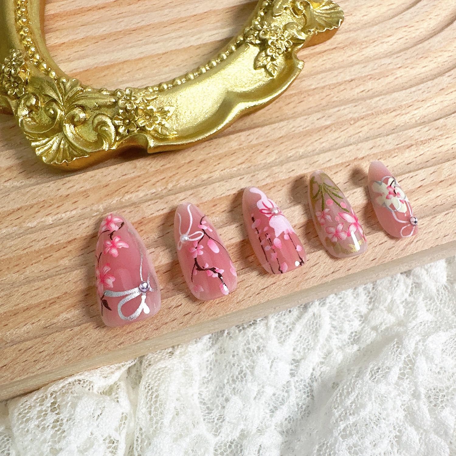 NZRAESTRS uñas flor rosa 3D con brillo suave para ocasiones.