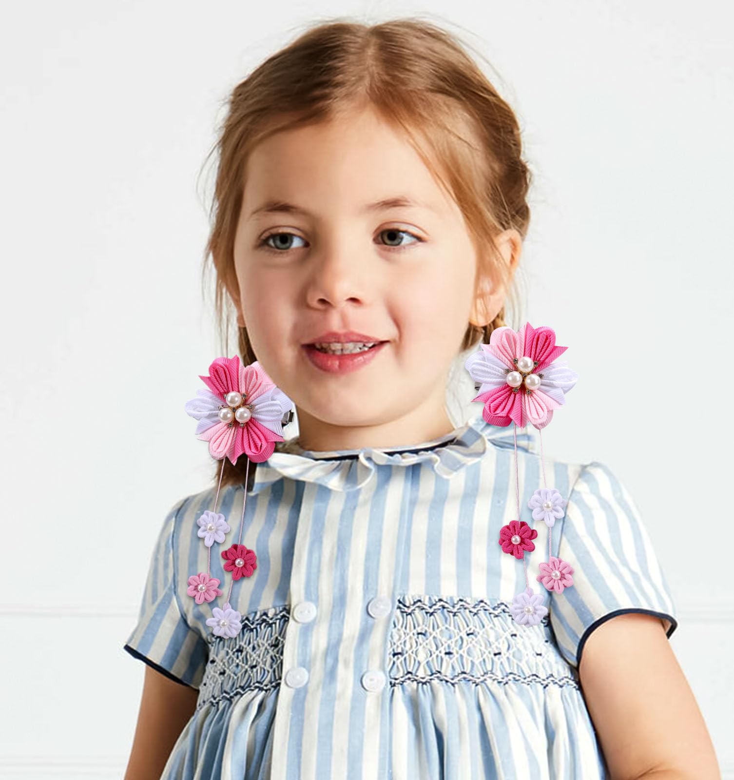 OAOLEER detalle broche cabello flor y cuentas para un toque festivo.