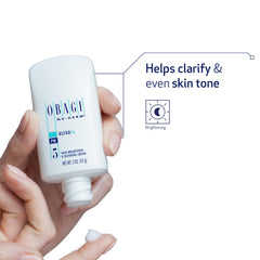 Ingrediente arbutina de Obagi Nu-Derm Blend Fx, componente iluminador de la fórmula.