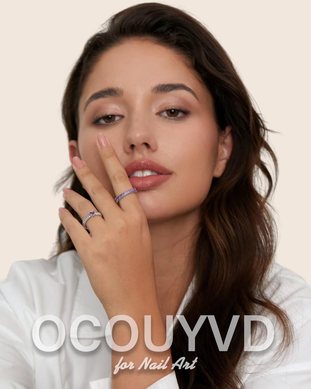 Uñas OCOUYVD 24 piezas y pegamento para un acabado profesional.