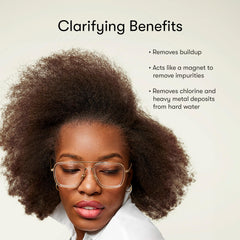 Aplicación suave en cabello con Odele, sensación fresca y renovada.