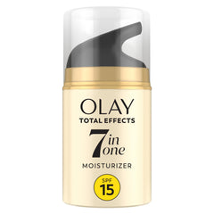 Olay Total Effects 7-en-1, crema con SPF 15, piel más luminosa y suave al tacto.