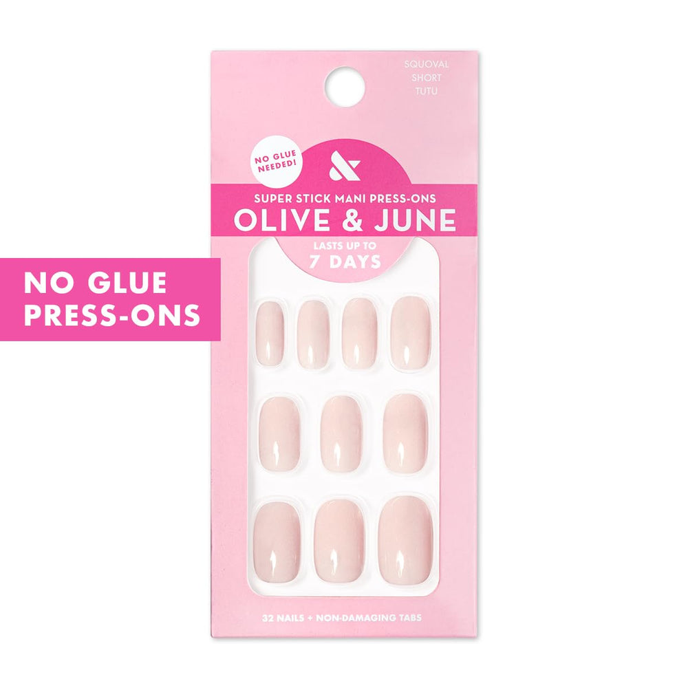 Uñas de forma corta squoval para un aspecto natural con Olive June