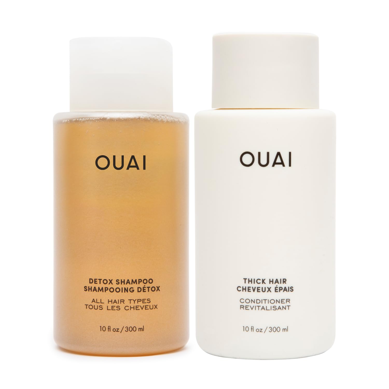 OUAI Detox Shampoo – bouteille prête à purifier les cheveux et éliminer les résidus.