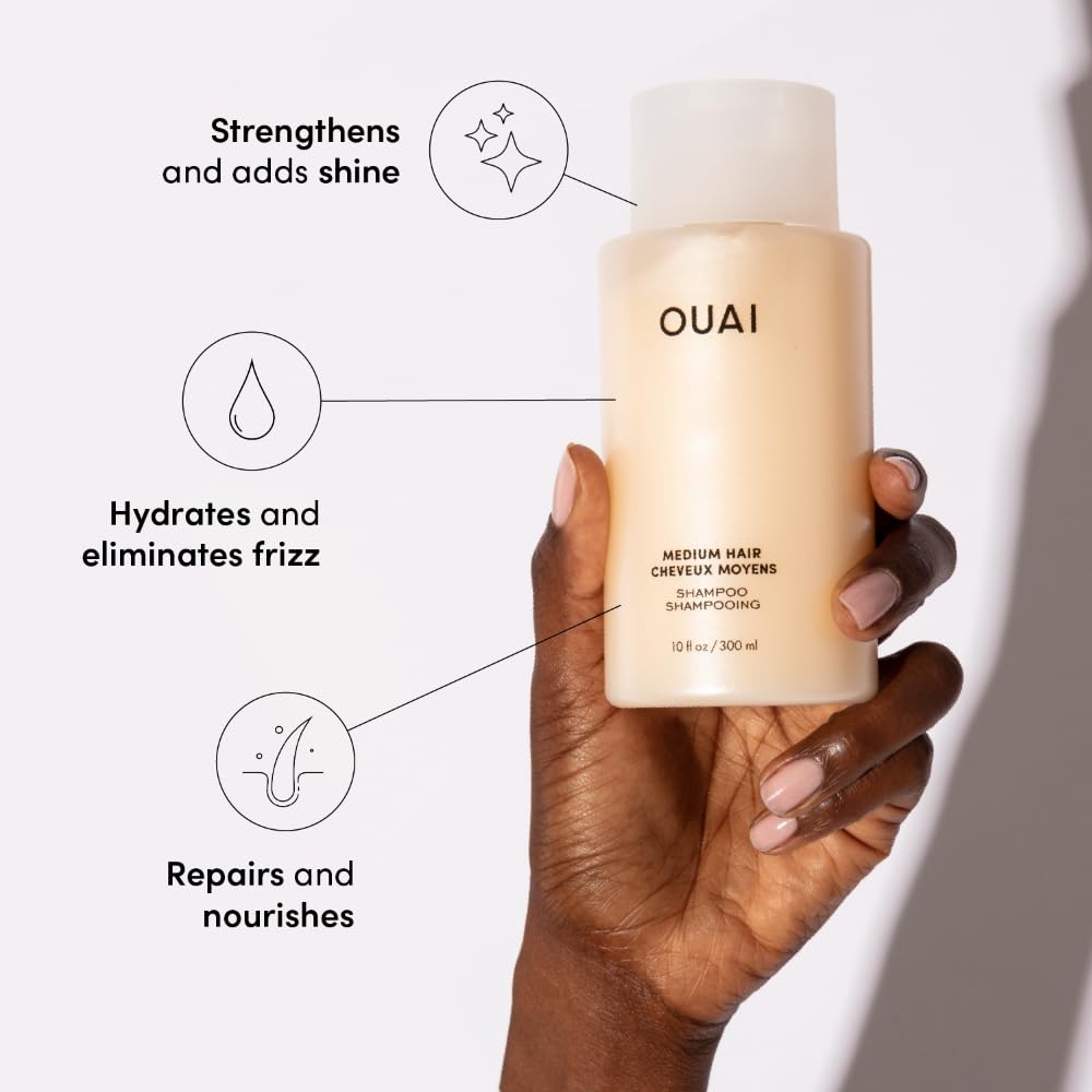 OUAI Medium Shampoo textura humedecida, aporta hidratación y brillo.