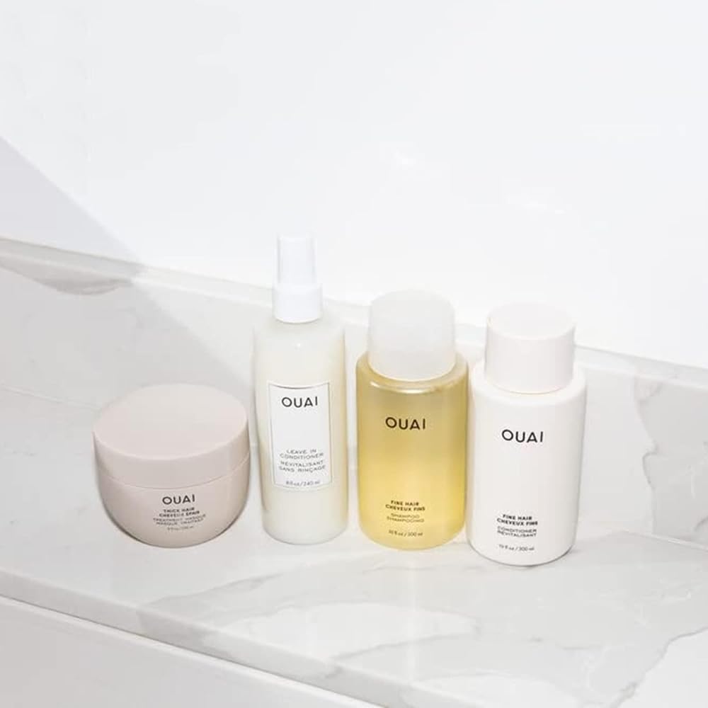 Rutina diaria con OUAI para cabello fino, rápida y eficiente.