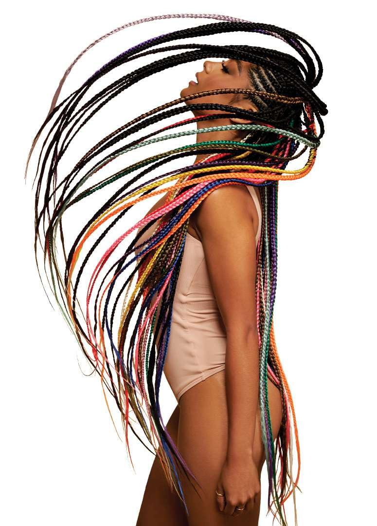 Outre X-pression 42-inch close-up Kanekalon fibers show smooth texture and easy manageability.