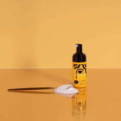 PATTERN mini curl mousse foam texture demonstrates soft hold without crunch.