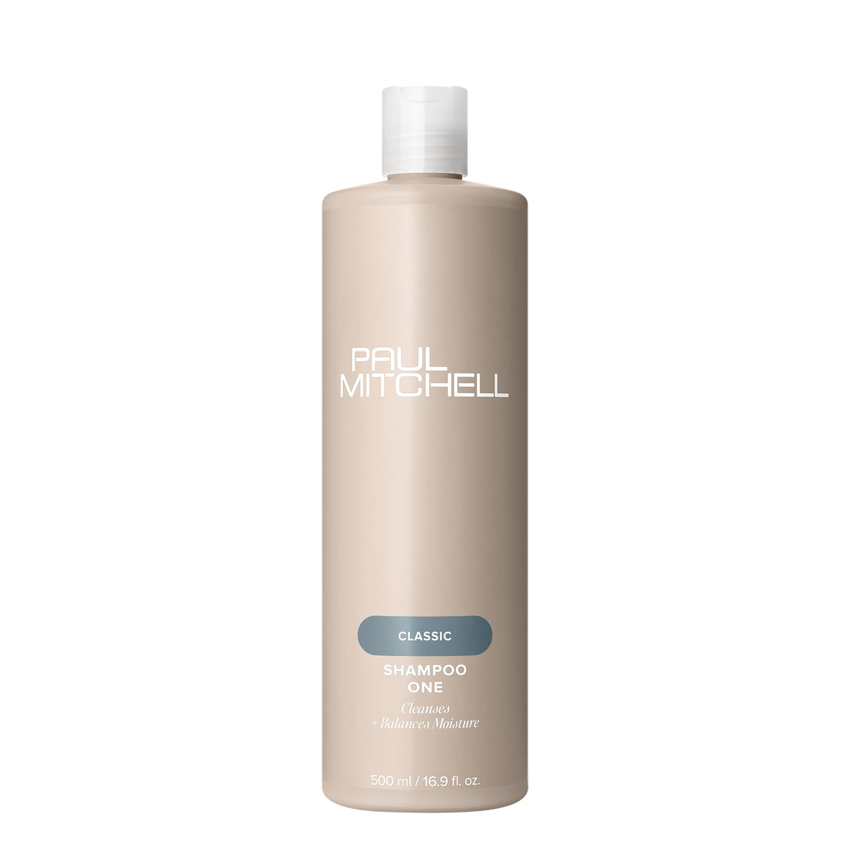 Shampoo One de Paul Mitchell muestra espuma cremosa para limpieza suave y equilibrante.