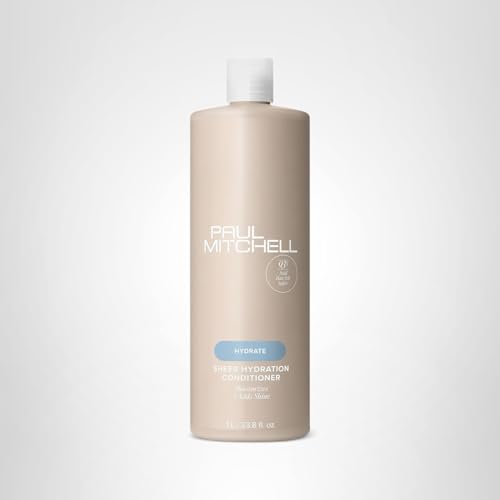 Uso diario con Paul Mitchell Sheer Hydration para cabello seco y nutrido.