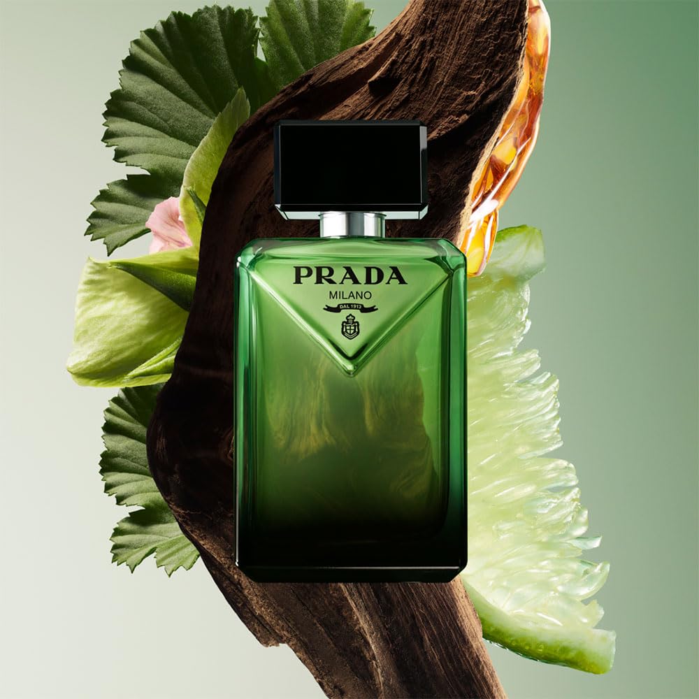 Prada Paradigme: envase recargable, opción sostenible para tu rutina.