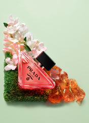 Prada Paradoxe Intense, notas-perfume visibles para entender su carácter.