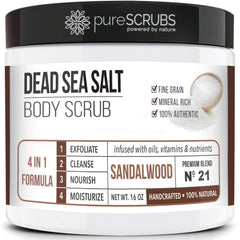 pureSCRUBS sal del Mar Muerto exfoliante en frasco para una piel suave.