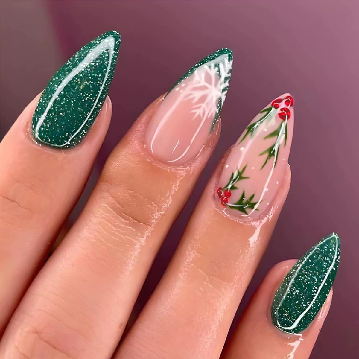 Qdsuh stickers uñas navideñas diseños variados, opciones para combinar con cualquier esmalte.