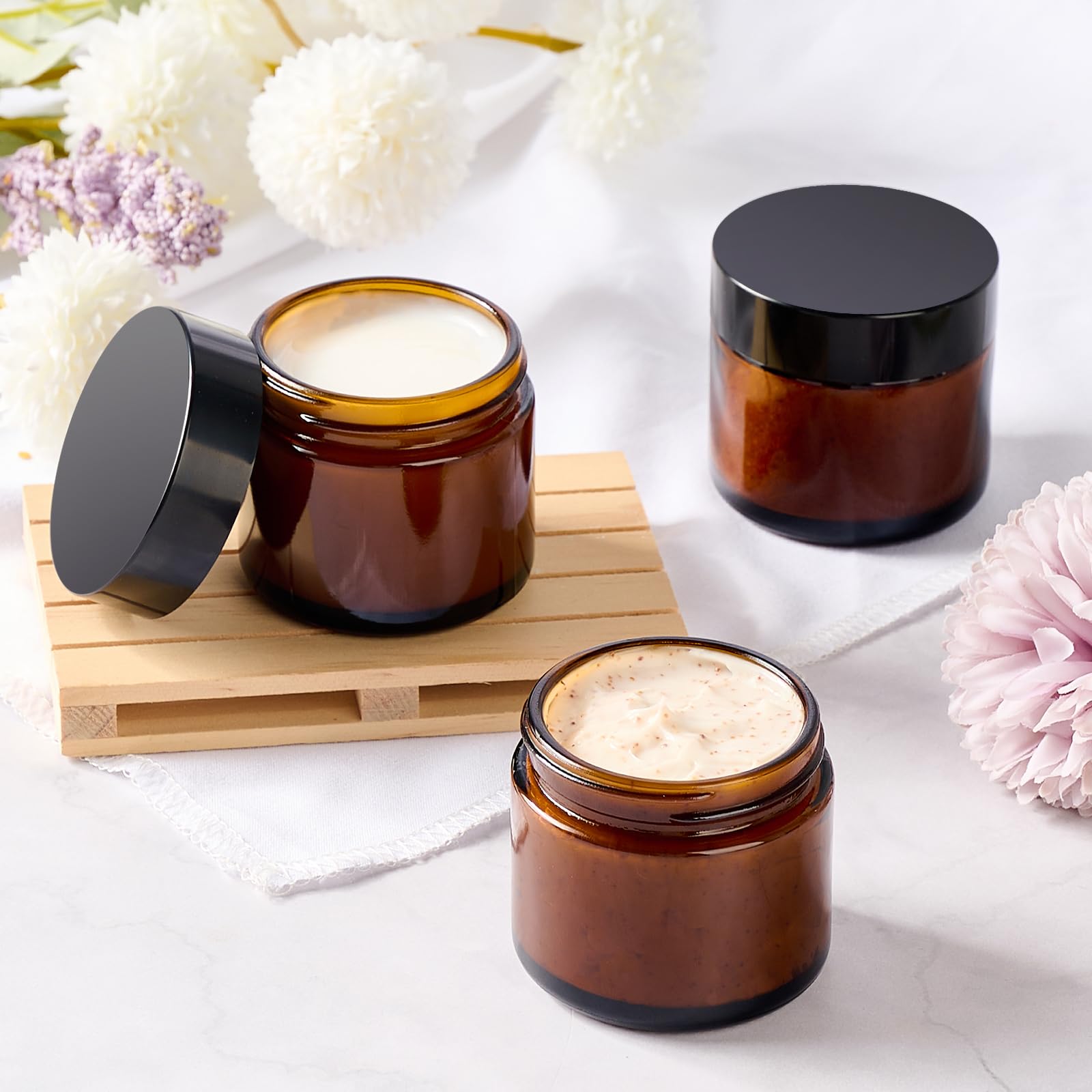 Uso versátil de jarras Qeirudu amber 2oz para lociones y velas.
