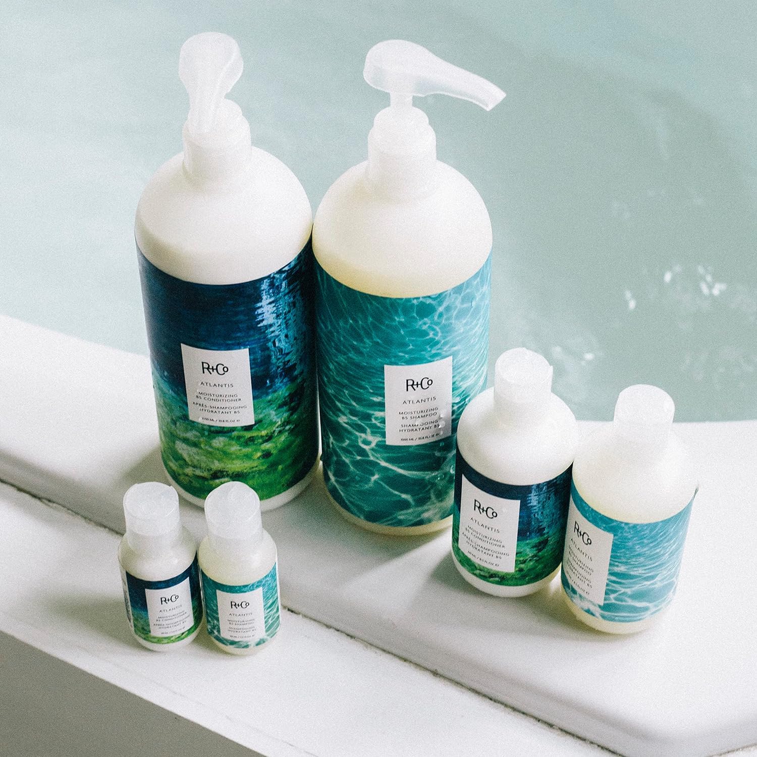 R+Co Atlantis, botella en ducha, uso diario seguro
