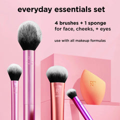 Real Techniques 402 setting: brocha para fijar maquillaje con acabado suave.