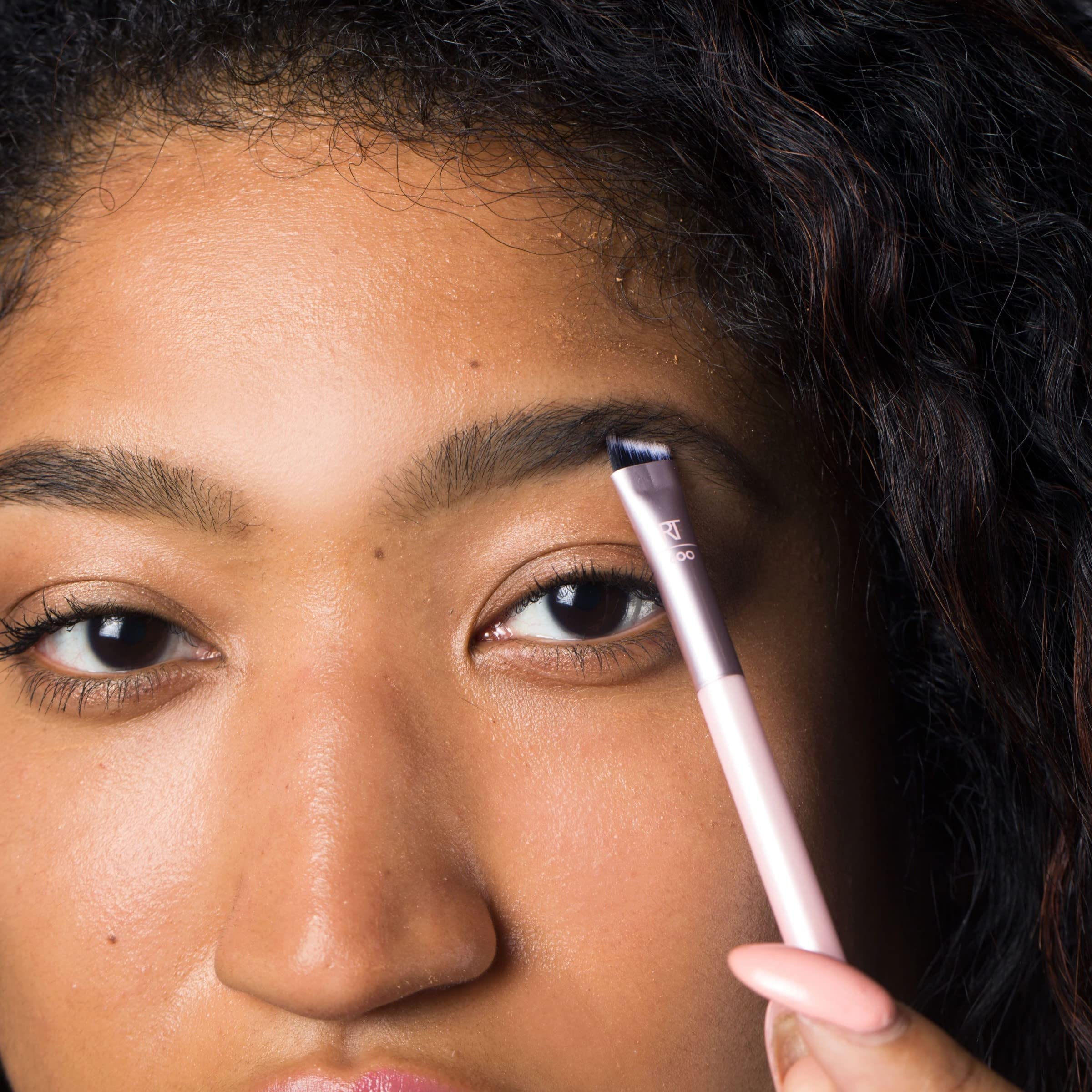 Real Techniques Brow Styling Set, diseño laminado para un look moderno.