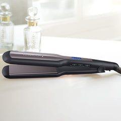Remington S5525 PRO Ceramic Extra, calor de 230°C para estilos rápidos.