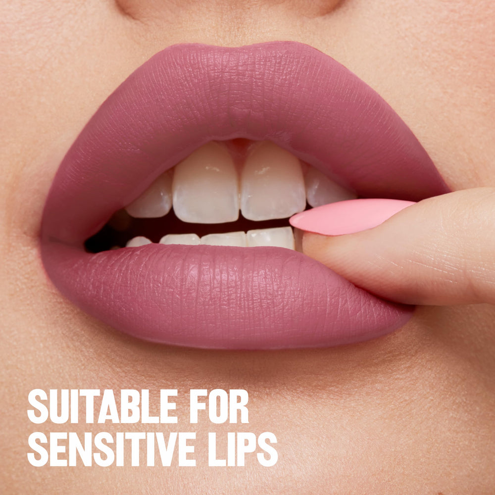 Delinado preciso con punta afilada en el labial Limitless Matte de Revlon
