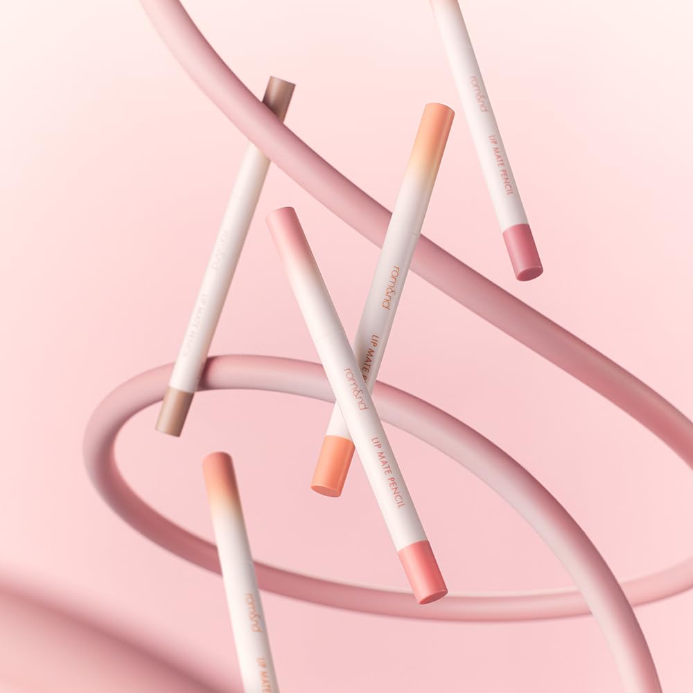 rom&nd lápiz brillo labial, delinear y añadir brillo suave en una pasada