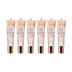 Ruby Kisses Broadway Vita-Lip botella con aplicador para un brillo suave.
