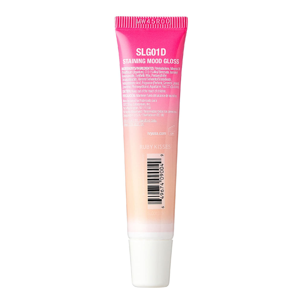 Ruby Kisses Labios más llenos y suaves con uso regular.