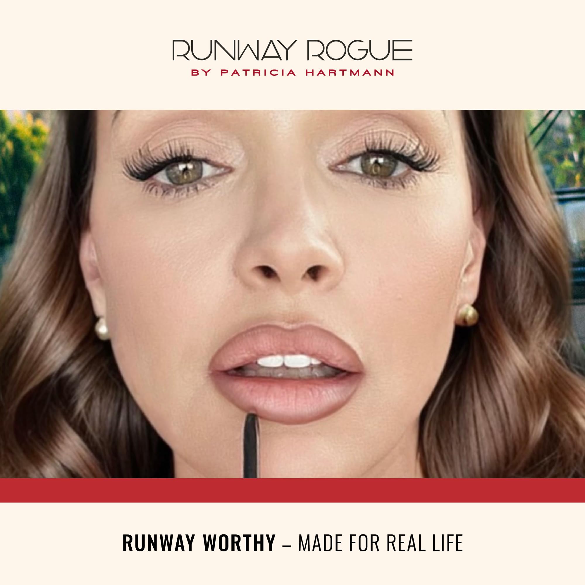 Runway Rogue se usa para delinear o rellenar, creando un look completo.