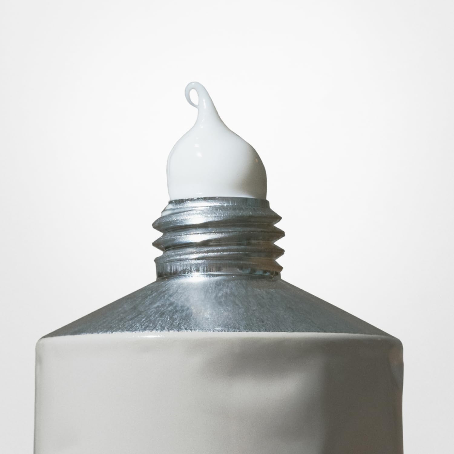 Formule vegan et cruelty-free Salt & Stone Lotion Neroli Basil certifiée.