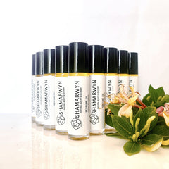 shamarwyn Aplicación en pulso revela aroma floral suave y personal.